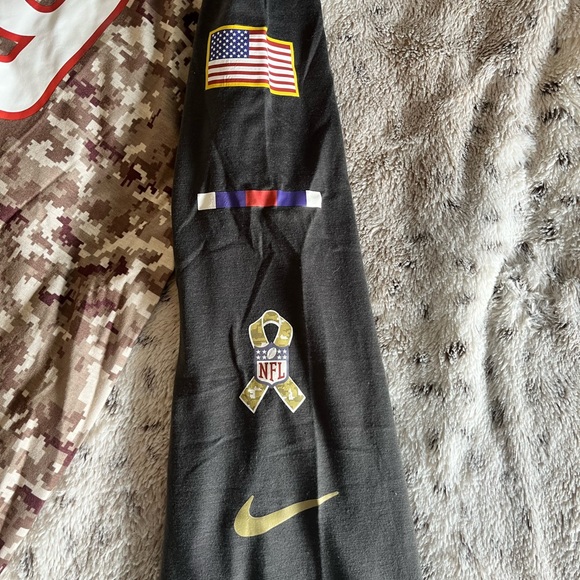 Men’s Nike Giants 3/4 shirt - Picture 4 of 4